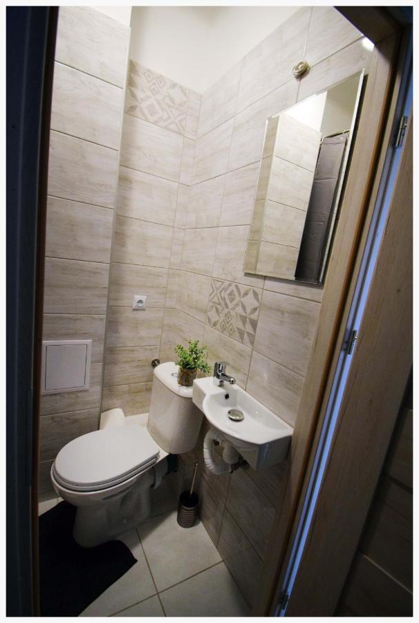 Color 24 Apartament II สตาโลวา โวลา ภายนอก รูปภาพ