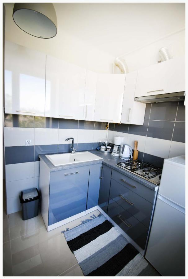 Color 24 Apartament II สตาโลวา โวลา ภายนอก รูปภาพ