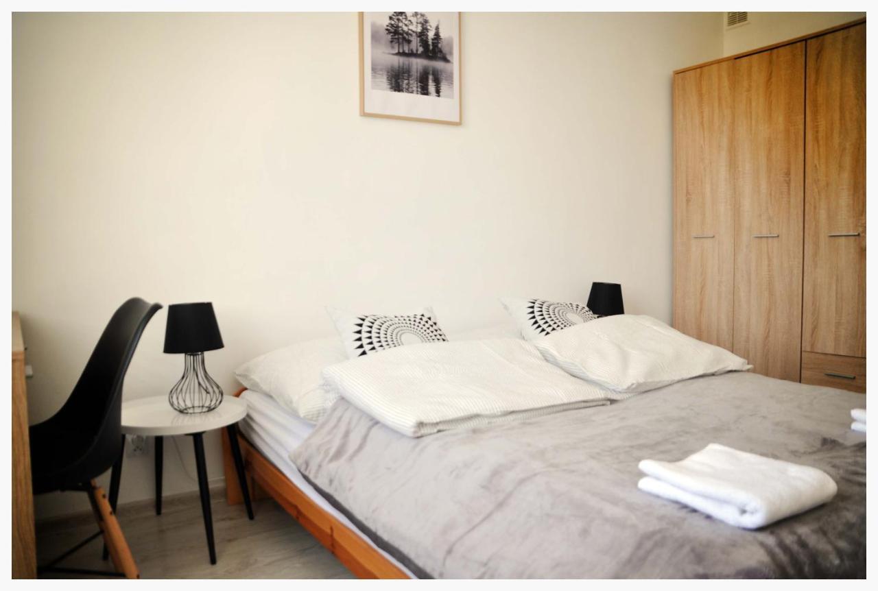 Color 24 Apartament II สตาโลวา โวลา ภายนอก รูปภาพ